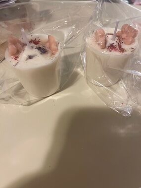 Handmade 2 Cinnamon White Votive Candles